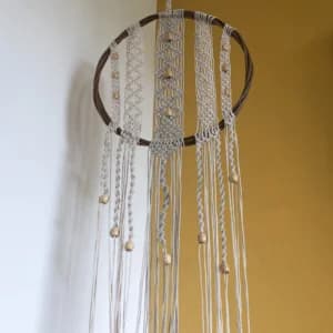 Atrapa sueños tejido en macramé - imagen 2