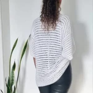 Camisa para Mujer : Estilo y Comodidad en Tallas Especiales - imagen 2